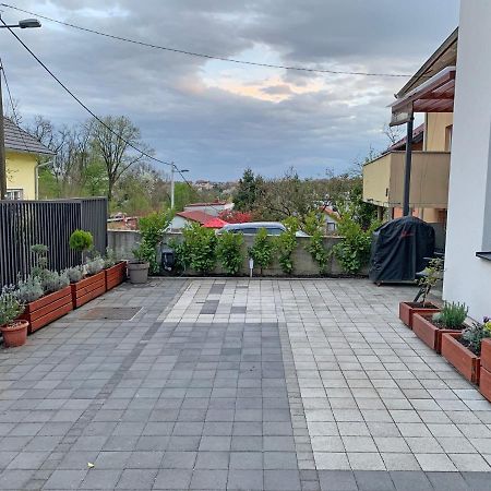 Apartment Maksimir Yard Zagreb Eksteriør billede