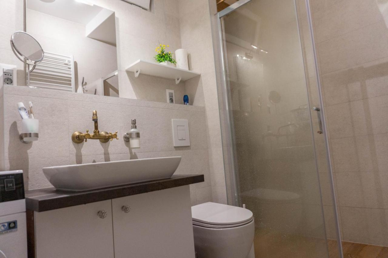 Apartment Maksimir Yard Zagreb Eksteriør billede